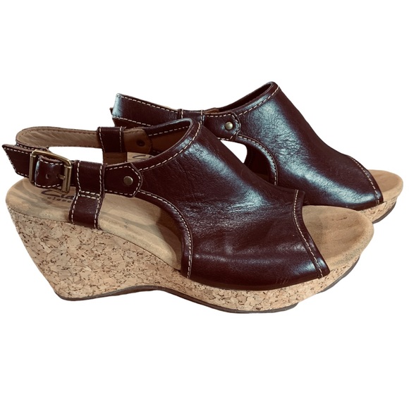 Clarks Shoes - Clarks leather cork shoe sandals peep toe sling back heel bootie stifle size 7 M
